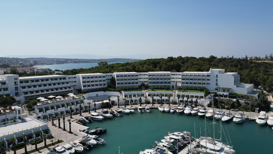Exterior & Views 1, Altin Yunus Hotel & Spa- Cesme, Çeşme