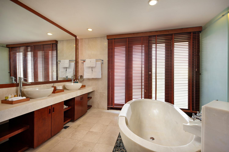 Bathroom 5, Villa Da Nang Resort Beachfront Abogo, Da Nang