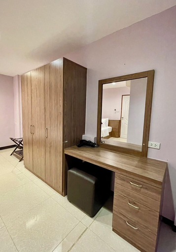 Others 5, Sampheng Apartment, Samphantawong