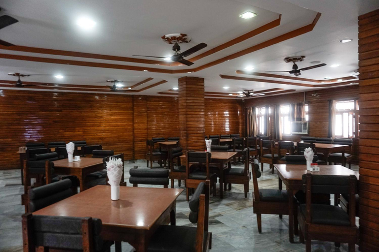 Food & Drinks, The Avantika Hotel & Woodland Restaurant, Gorakhpur