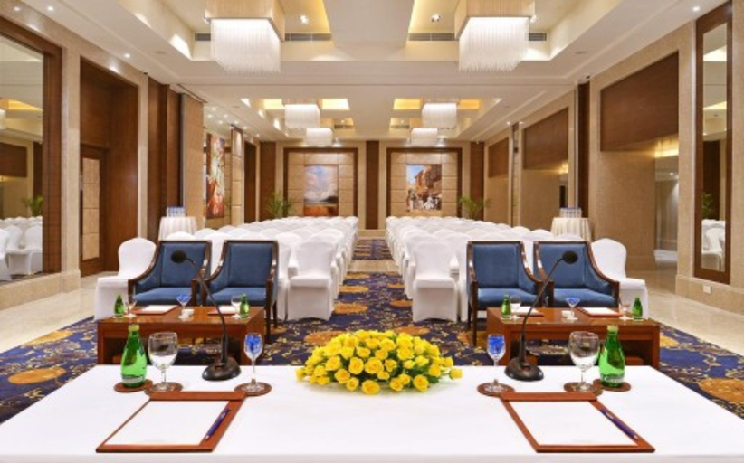 Public Area 3, Golden Sarovar Portico Amritsar, Amritsar