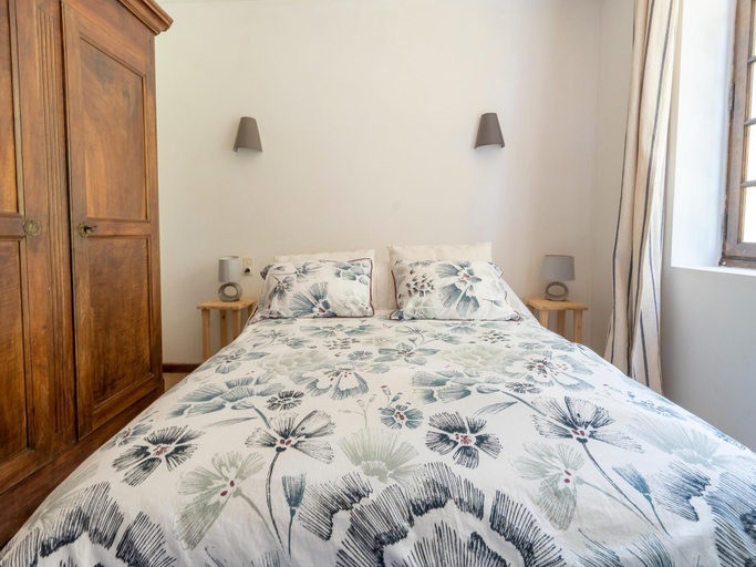Bedroom 2, Holiday Home in Montclus near river, Gard