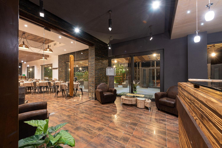 Public Area 2, Corten Hotel, Catania