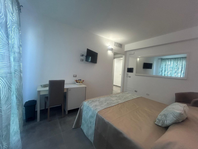 Bedroom 3, Eolia Rooms Lipari, Messina
