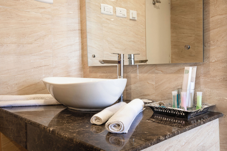 Bathroom 5, Jenney Residency, Coimbatore