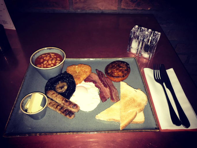 Food & Drinks, Lil's On The Waterfront, York