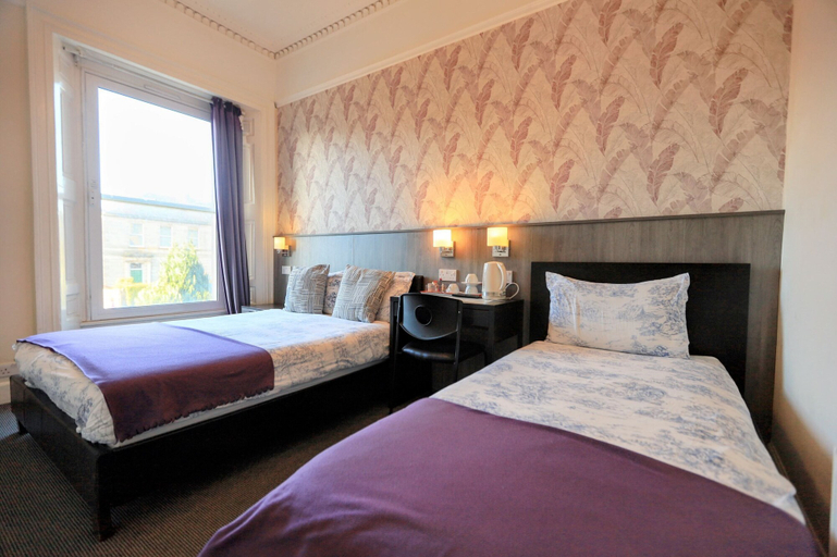 Bedroom 3, Edinburgh Holiday Guest House, Edinburgh
