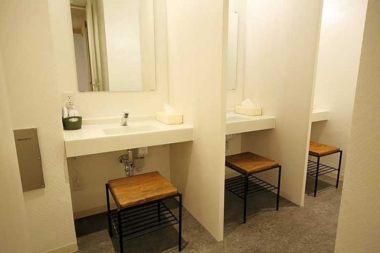 Bathroom 3, Oak Hostel Nara, Nara