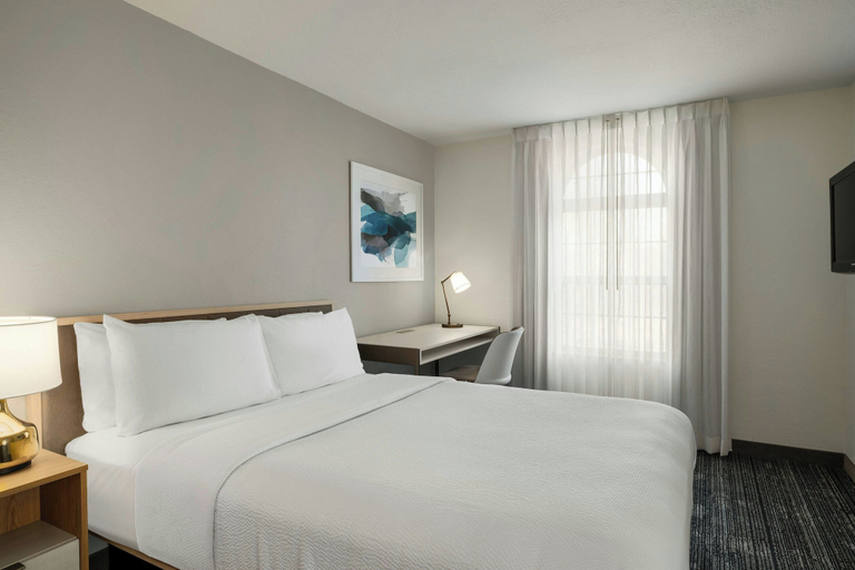Bedroom 3, TownePlace Suites by Marriott Detroit Dearborn, Wayne