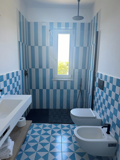 Bathroom 5, Hotel Boutique Ideal, Napoli