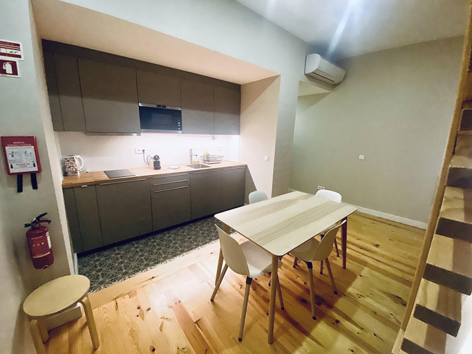 Others 5, Vitoria's Terrace Apartments, Porto