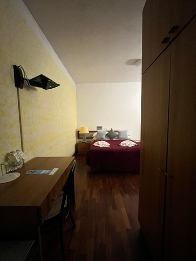 Others 5, Hotel Cristallo Gran Sasso, L'Aquila