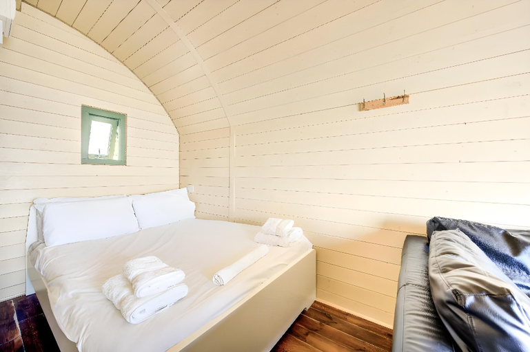 Bedroom 3, Onich Hotel, Highland