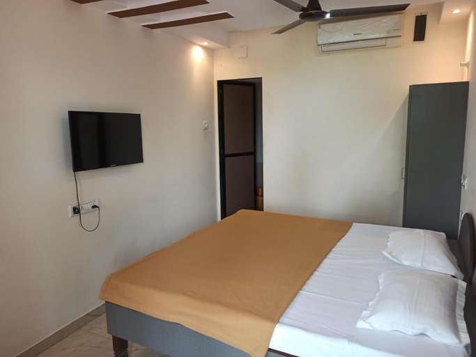 Bedroom, Anandvan Beach Resort, Raigarh