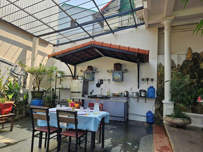 Food & Drinks 4, H&H Diamond Nail Guesthouse, Phú Vang