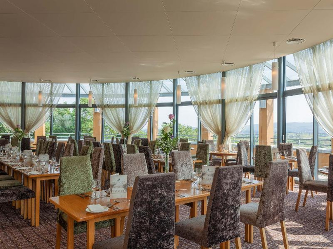 Food & Drinks 5, Ballyroe Heights Hotel