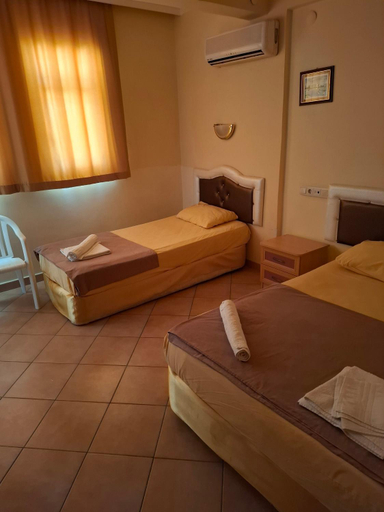 Bedroom 3, AYSU TUNC Hotel, Antalya