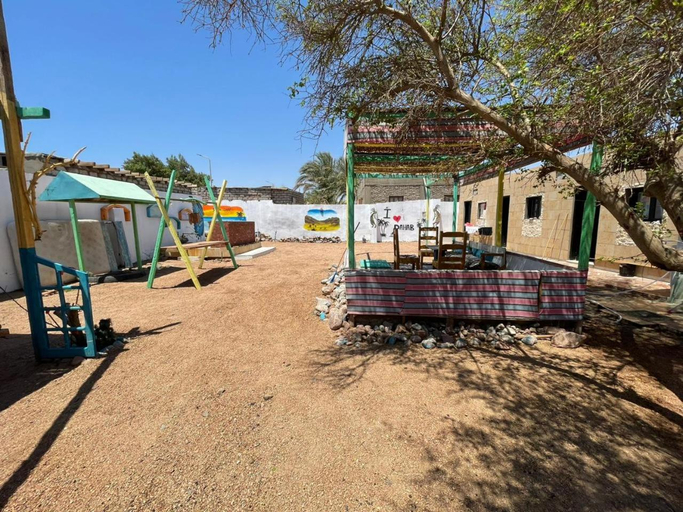 Others 4, Assala Camp, Sant Katrin