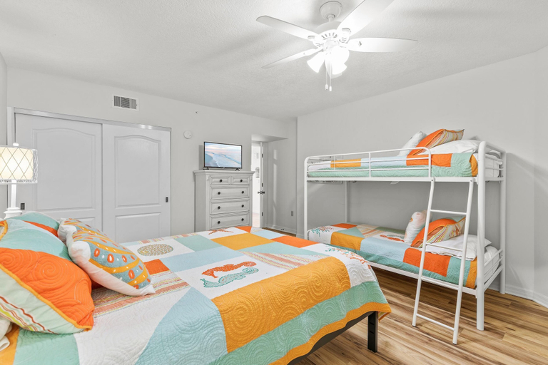 Bedroom, Ebb Tide 301, Volusia