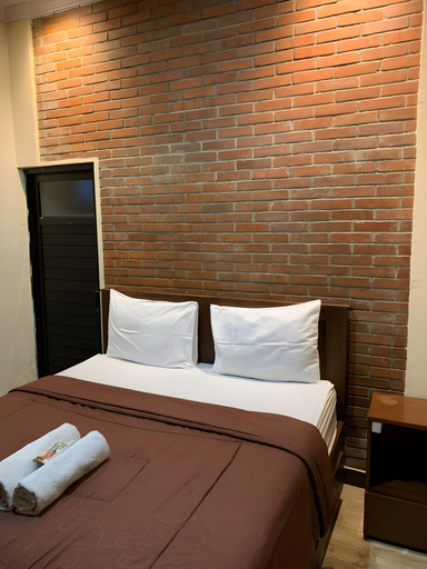 Others 3, Prime Adisucipto Hotel, Sleman