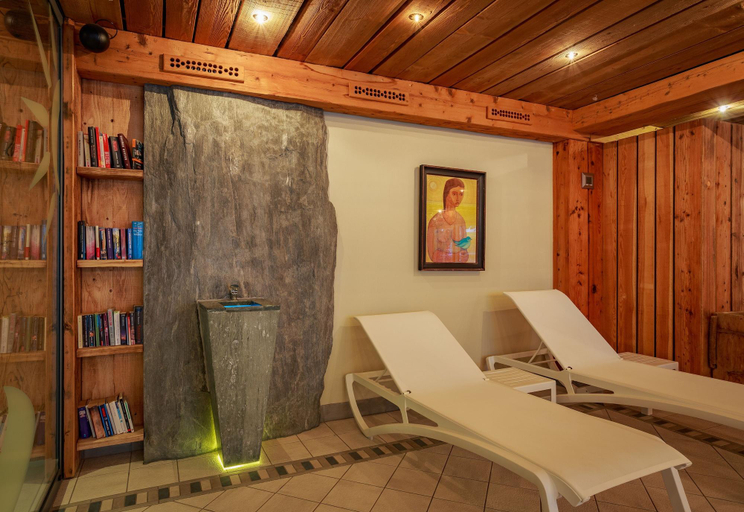 Public Area 4, Naco Aparthotel & Spa, Visp