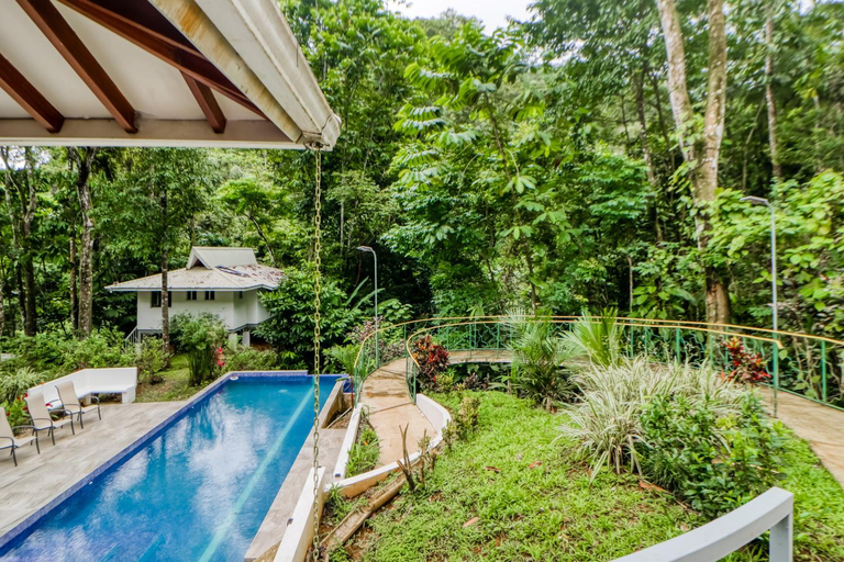 Others 3, Lost Pools Bungalow, Osa