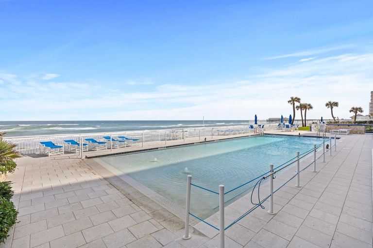Sport & Beauty 1, Surfside Club 503, Volusia