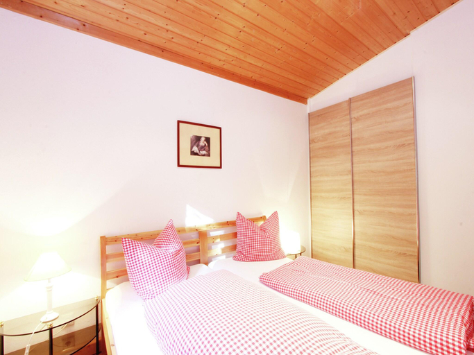 Bedroom 2, Chalet in Kufstein near Kaiserblick Ski, Kufstein