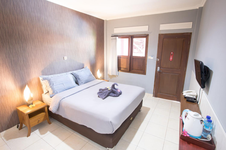 Bedroom 5, Jazz Senggigi Hotel, Lombok