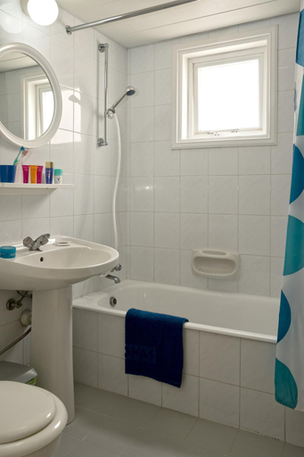 Bathroom 4, Sunny Hill Hotel Apartments