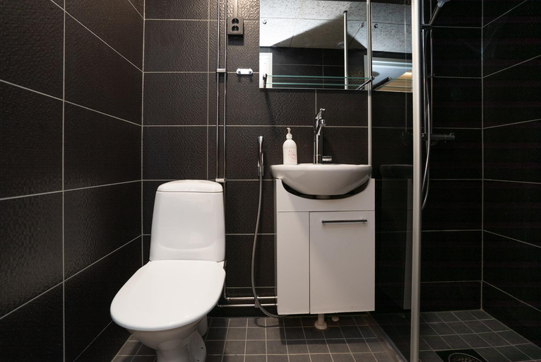 Bathroom 3, Omena Hotel Joensuu, North Karelia
