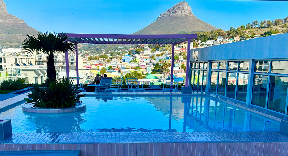 Sport & Beauty 2, Urban Elephant The Rose, City of Cape Town