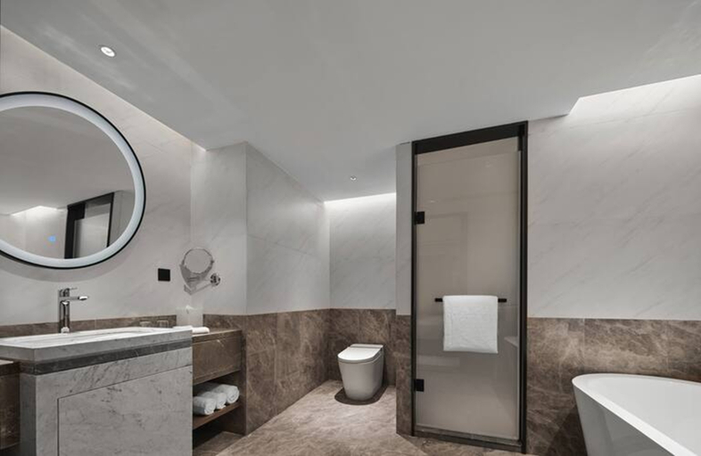 Bathroom 4, Hilton Garden Inn Hangzhou West Lake, Hangzhou