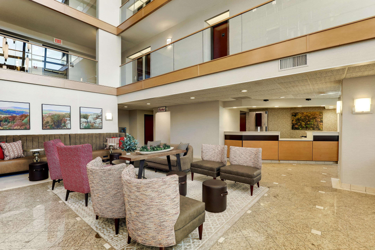 Public Area 2, Drury Inn & Suites Marion, Williamson