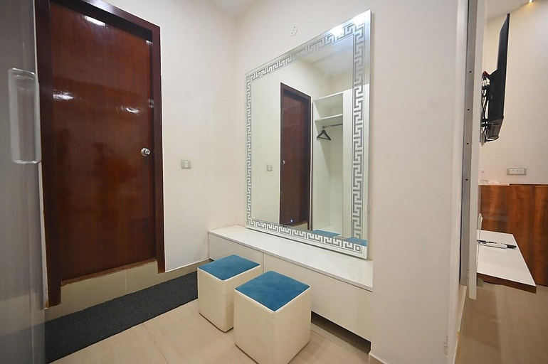 Bathroom 3, ROYAL MANSION, Muzaffarpur