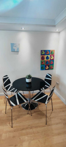 Others 5, Eurostar City Apartments, London