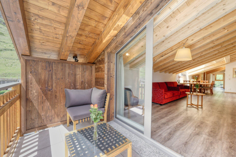 Bedroom 3, Naco Aparthotel & Spa, Visp