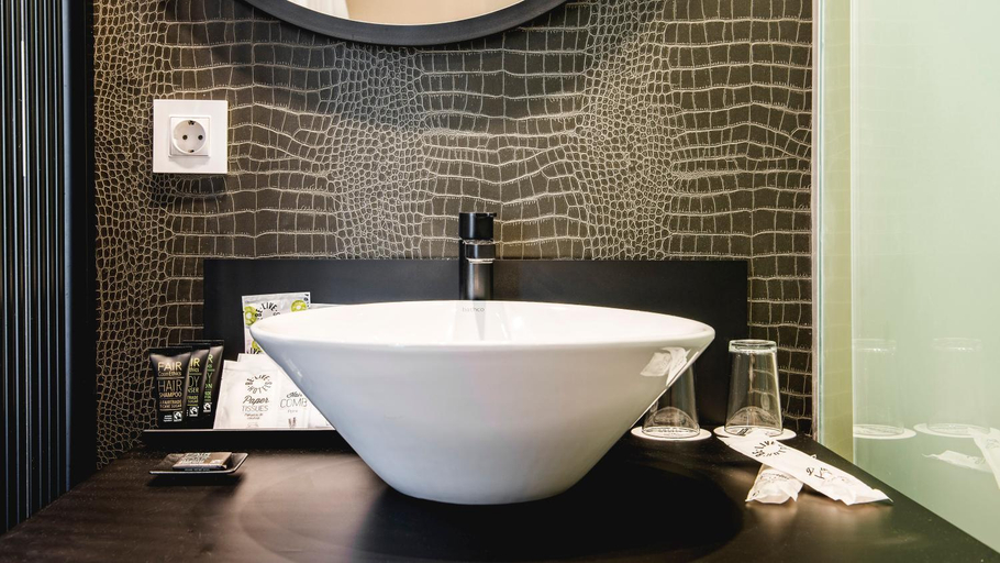 Bathroom 4, Be Live Adults Only La Cala Boutique, Baleares