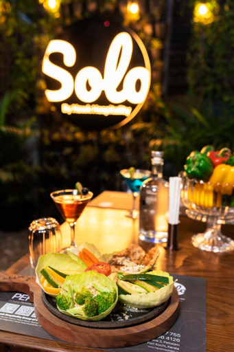 Food & Drinks 5, Solo Inn By Hawk Hospitality, Ernakulam