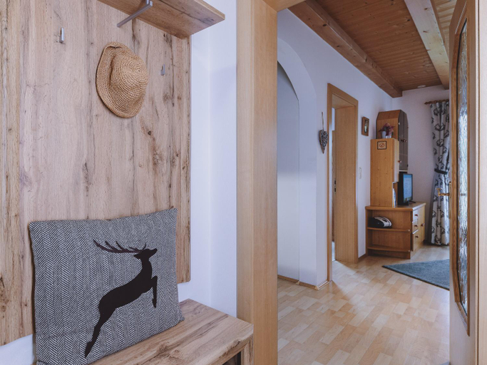 Others 5, Lakeside Appartement Plattner by we rent, SUMMERCARD INCLUDED, Zell am See