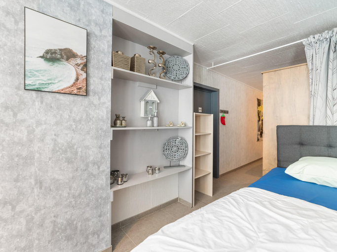 Bedroom 2, Ground-floor flat, West-Vlaanderen