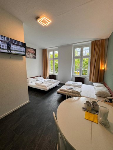 Bedroom 4, Stadtoase im Herzen Berlins, Berlin