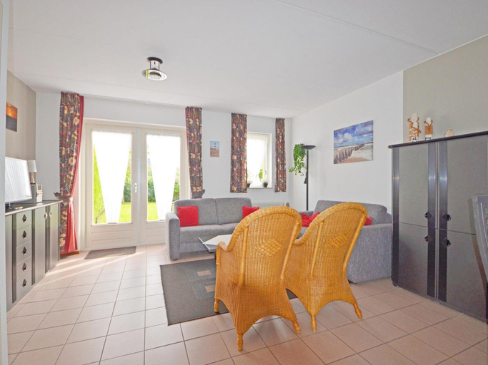 Others 3, Bungalow in Breskens near the Beach, Sluis