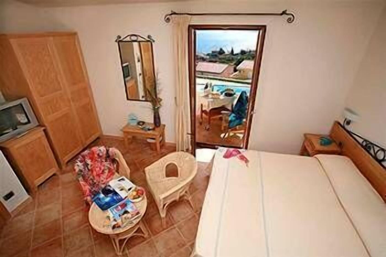Bedroom 3, Hotel Villa Gustui Maris, Nuoro