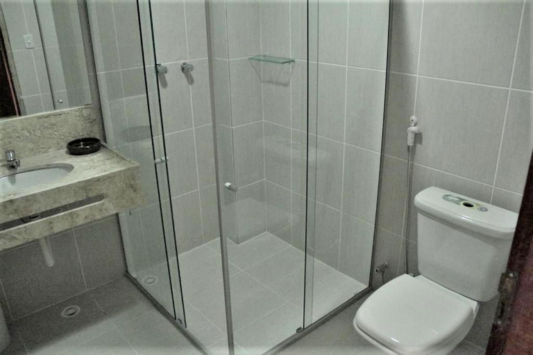Bathroom, Hotel Village Toritama, Caruaru