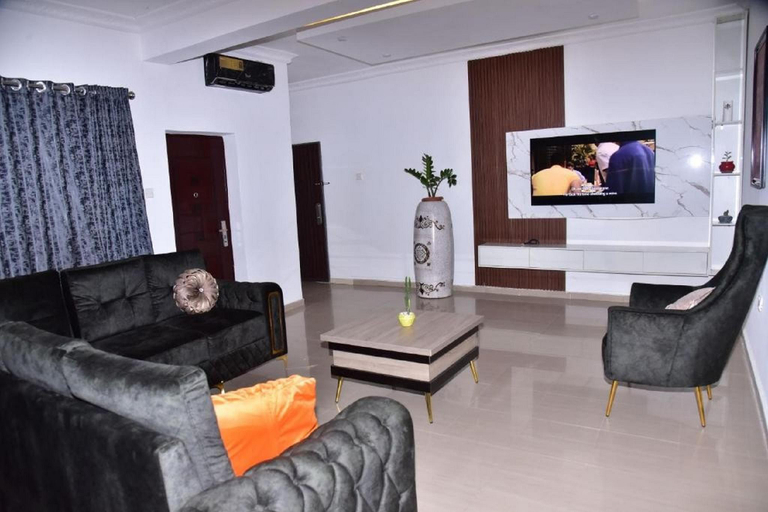 Others 5, 1118 Serenity Residence, AbujaMun