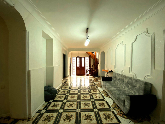 Others 5, Good Night, Tbilisi