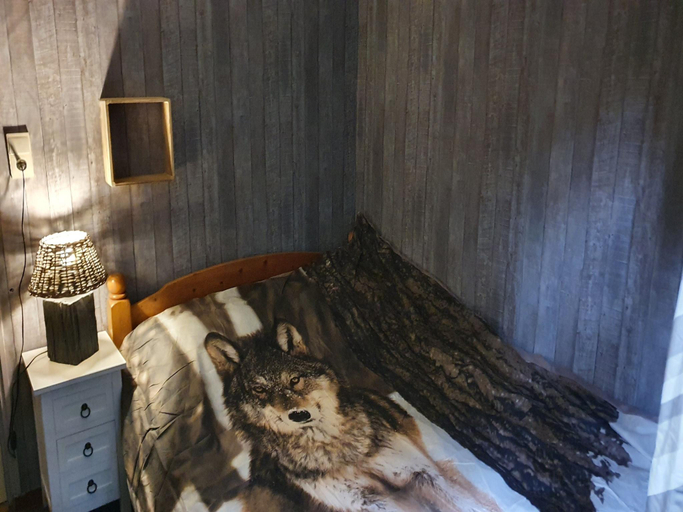 Bedroom 2, Forest Chalet in Lanklaar, Limburg
