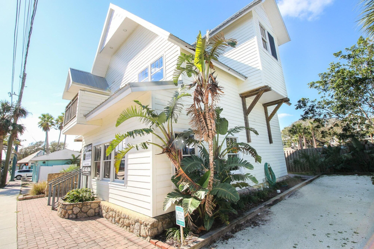 Exterior & Views 2, Lofty Dreams, Volusia