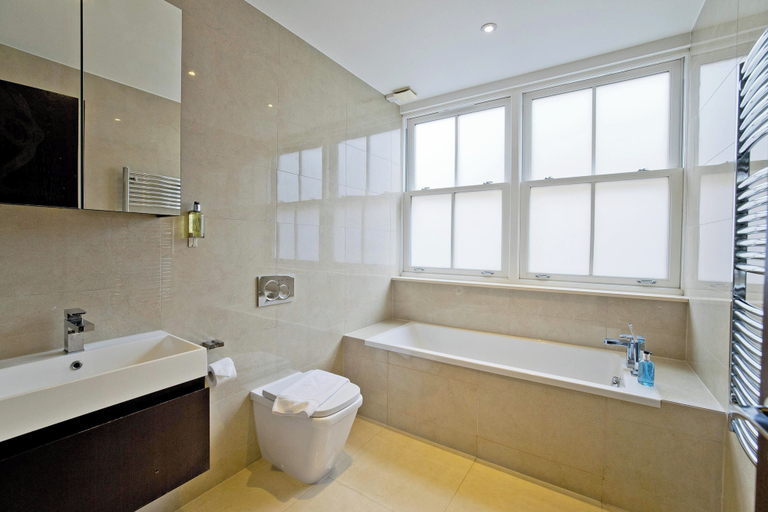 Bathroom 4, Imperial Liverpool Street Apartments, London